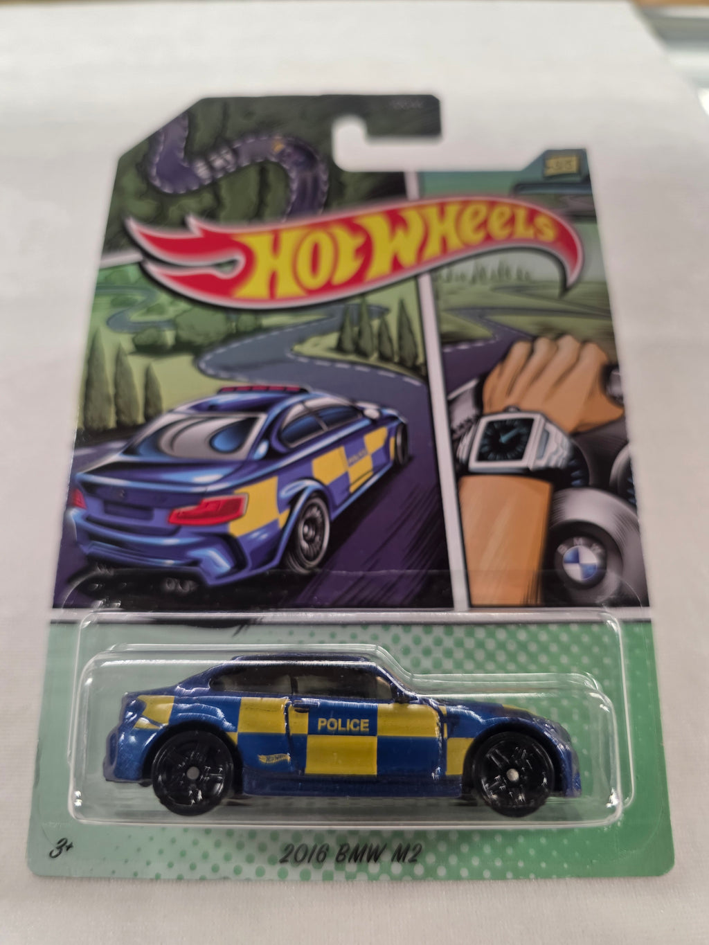 16 BMW M2 Police 3/5