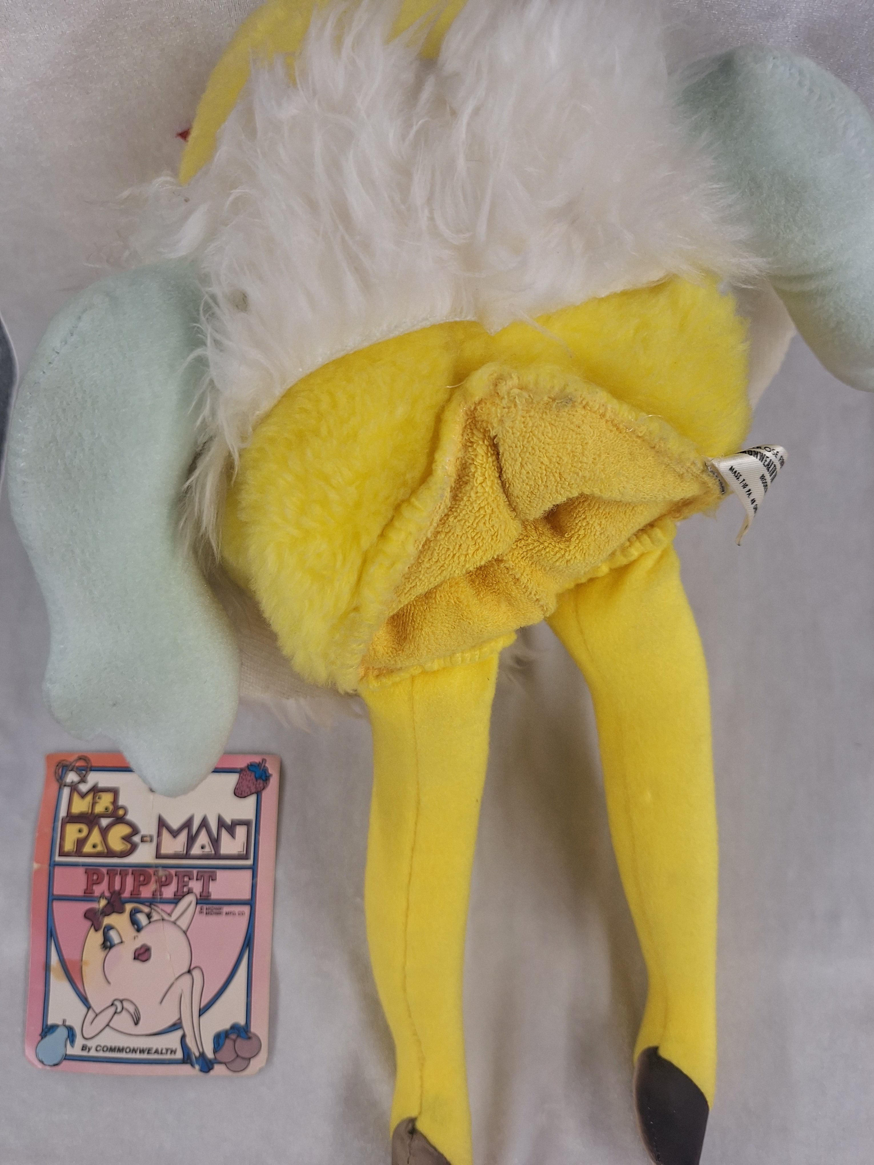 1982 Ms. Pac-Man Puppet