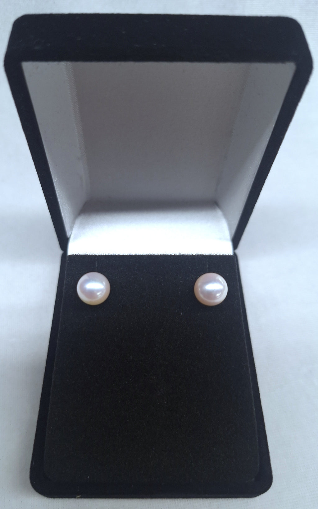 Akoya Pearl Earrings 8mm