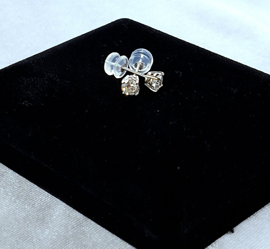 White Diamond Earrings .75 Carat