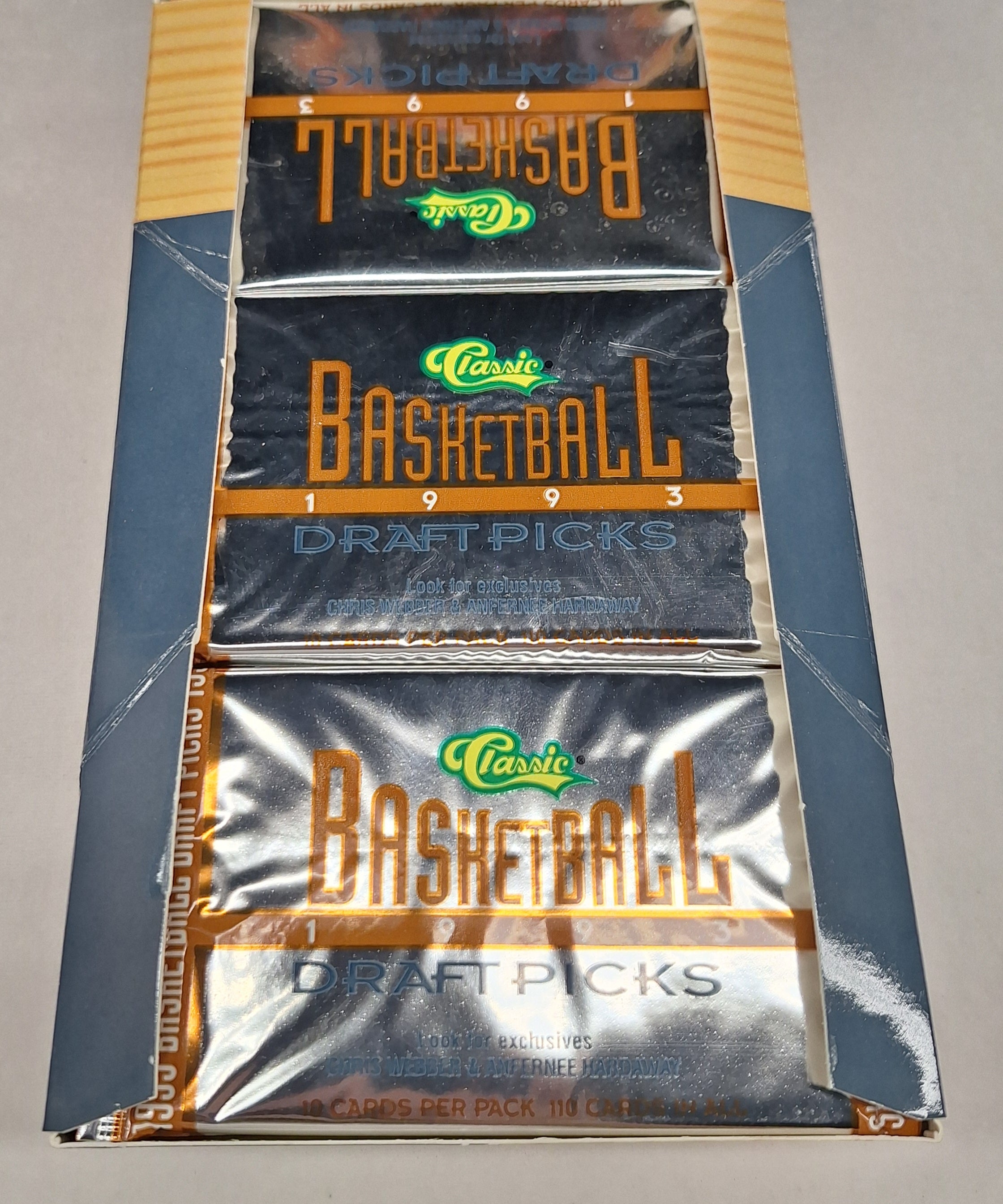1993 Classic Basketball Draft Picks Box of 36 Cello Packs